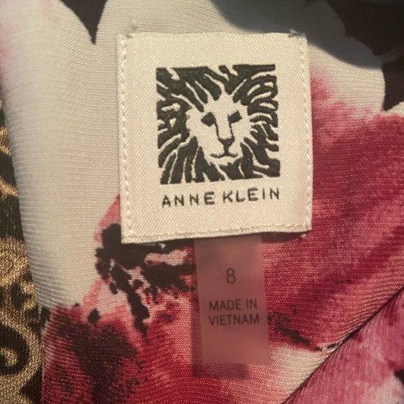 Anne Klein Women’s Black Moody Floral Long Sleeve Stretchy Shift Dress Size 8 - Picture 5 of 5